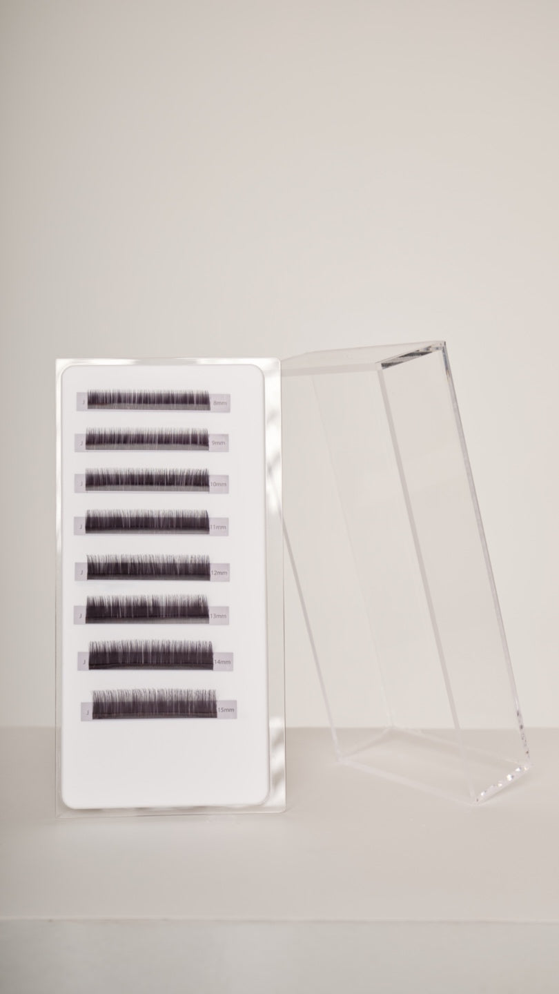 Vippe plate med lokk